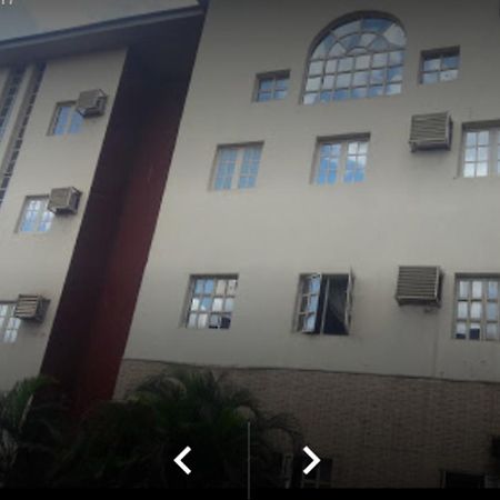Nondon International Hotel Enugu Buitenkant foto